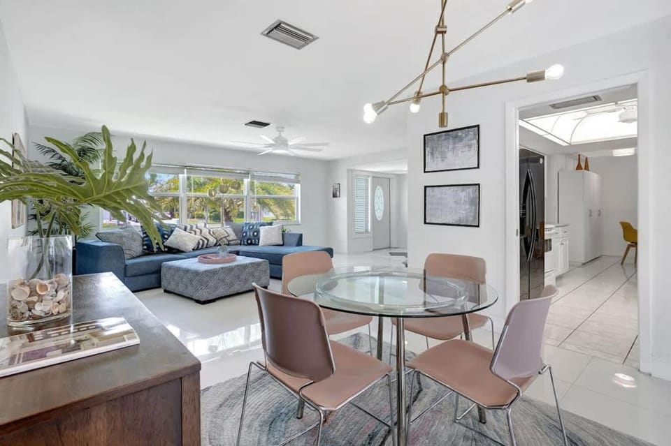 3 Palms Pool Home House in Cape Coral