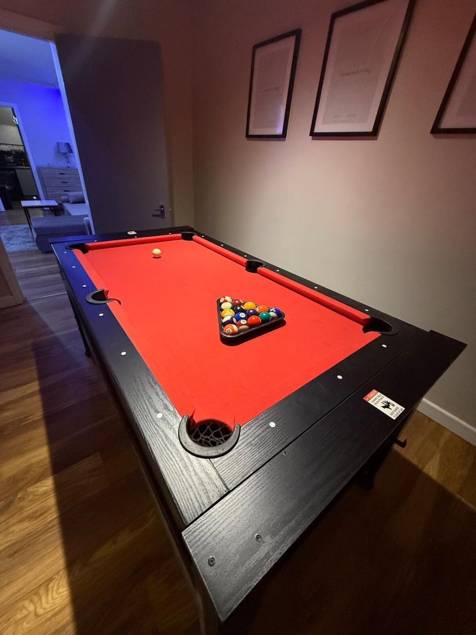 Luxury Modern Apartment, Sleeps 4 and Games Room Apartment in England