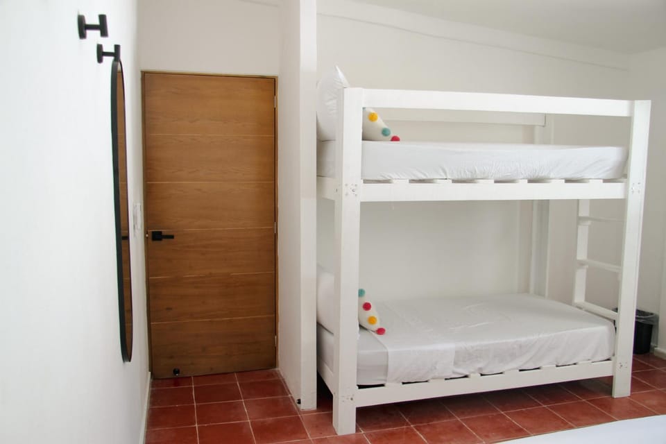 Bed, Bedroom, bunk bed