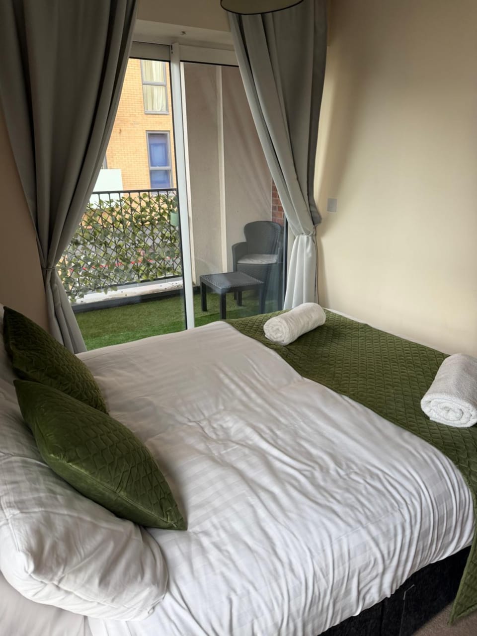 Beautiful 2 bedroom apartment in lawley village Apartment in Telford