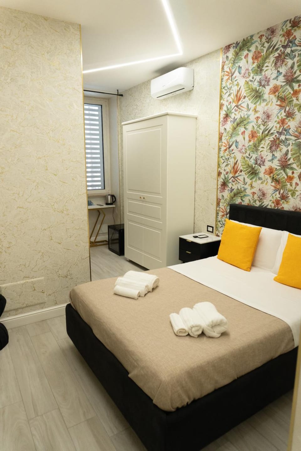Bed, Bedroom, towels, wardrobe, air conditioner
