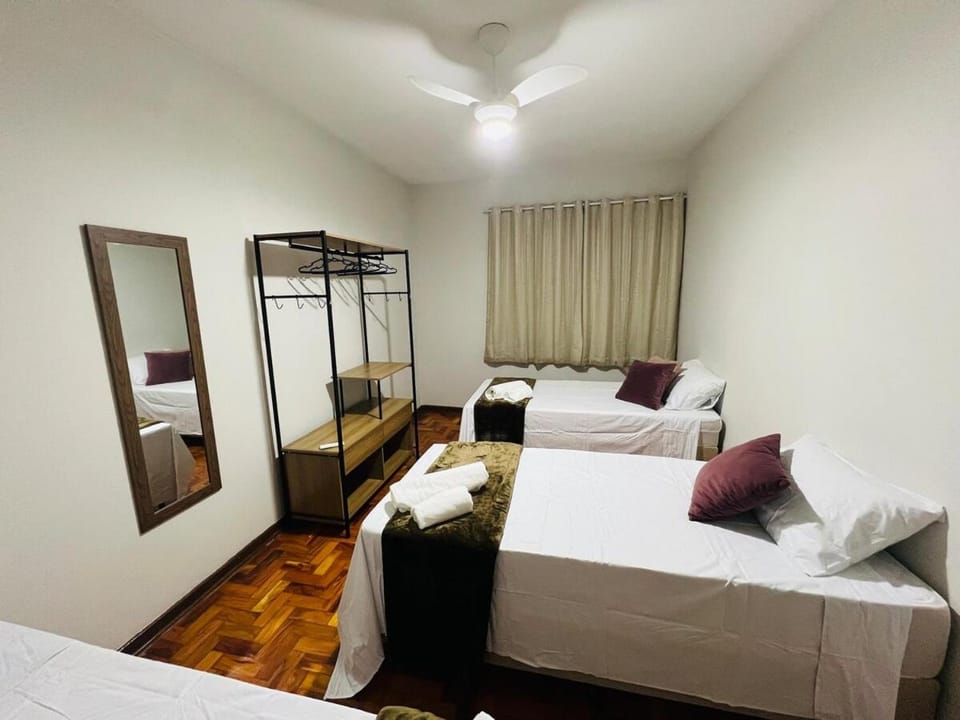 Apto a 5 min da Basílica - 6 pessoas, Garagem, Wi-Fi Apartment in State of São Paulo