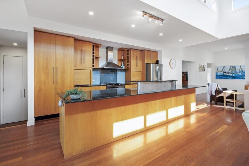 Couta Coastal Haven House in Melbourne Road