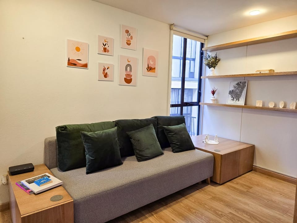 Living room, Seating area