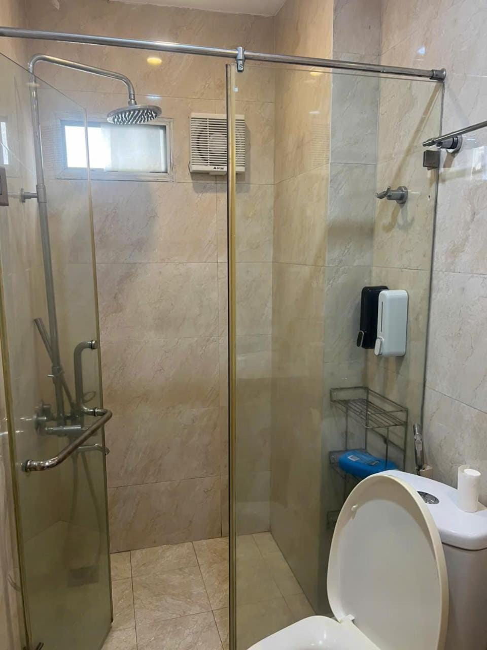 Shower, Bathroom