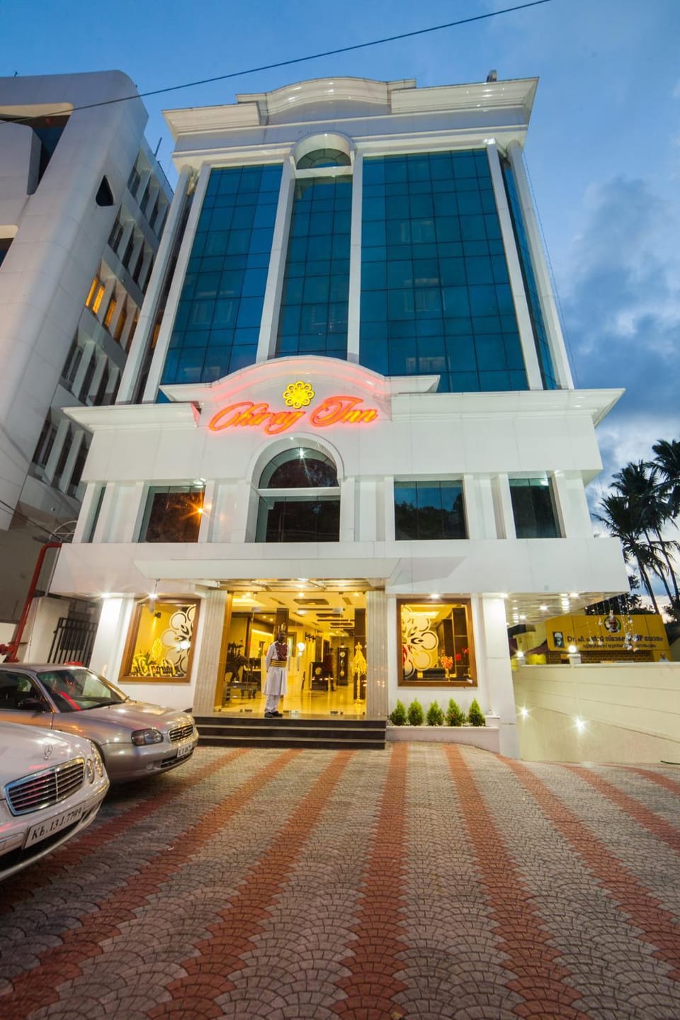 Property building, Facade/entrance