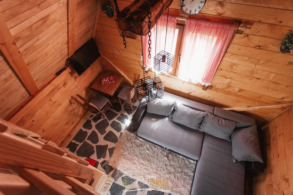 Kolibe Ravno Brdo House in Zlatibor District, Serbia