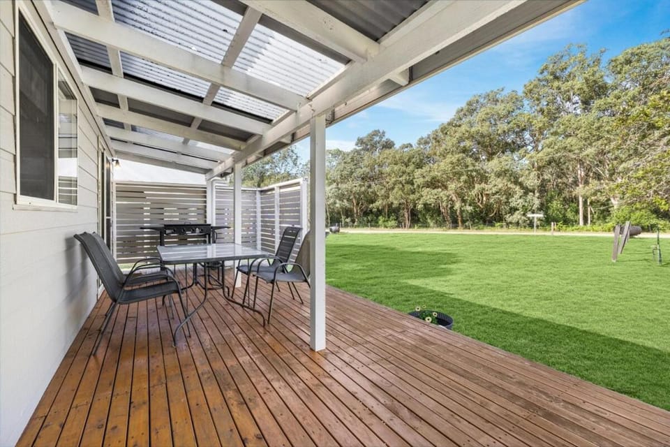 Madigan Cottages - Australiana House in Rothbury
