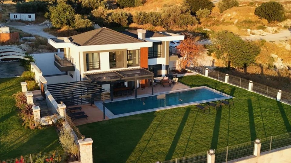 Cesme Villa Mona Ovacık luxury villa Villa in Cesme