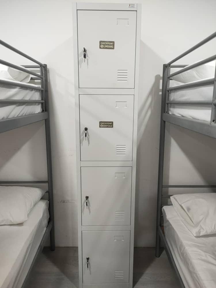 locker