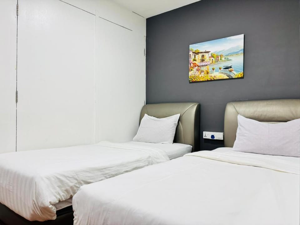Traveler's Majestic Retreat Hotel, Located in the Heart of Melaka, Walk 10 mins to Melaka's Attraction Site Hotel in Malacca