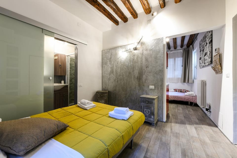 Bed, Bathroom, Living room, Bedroom