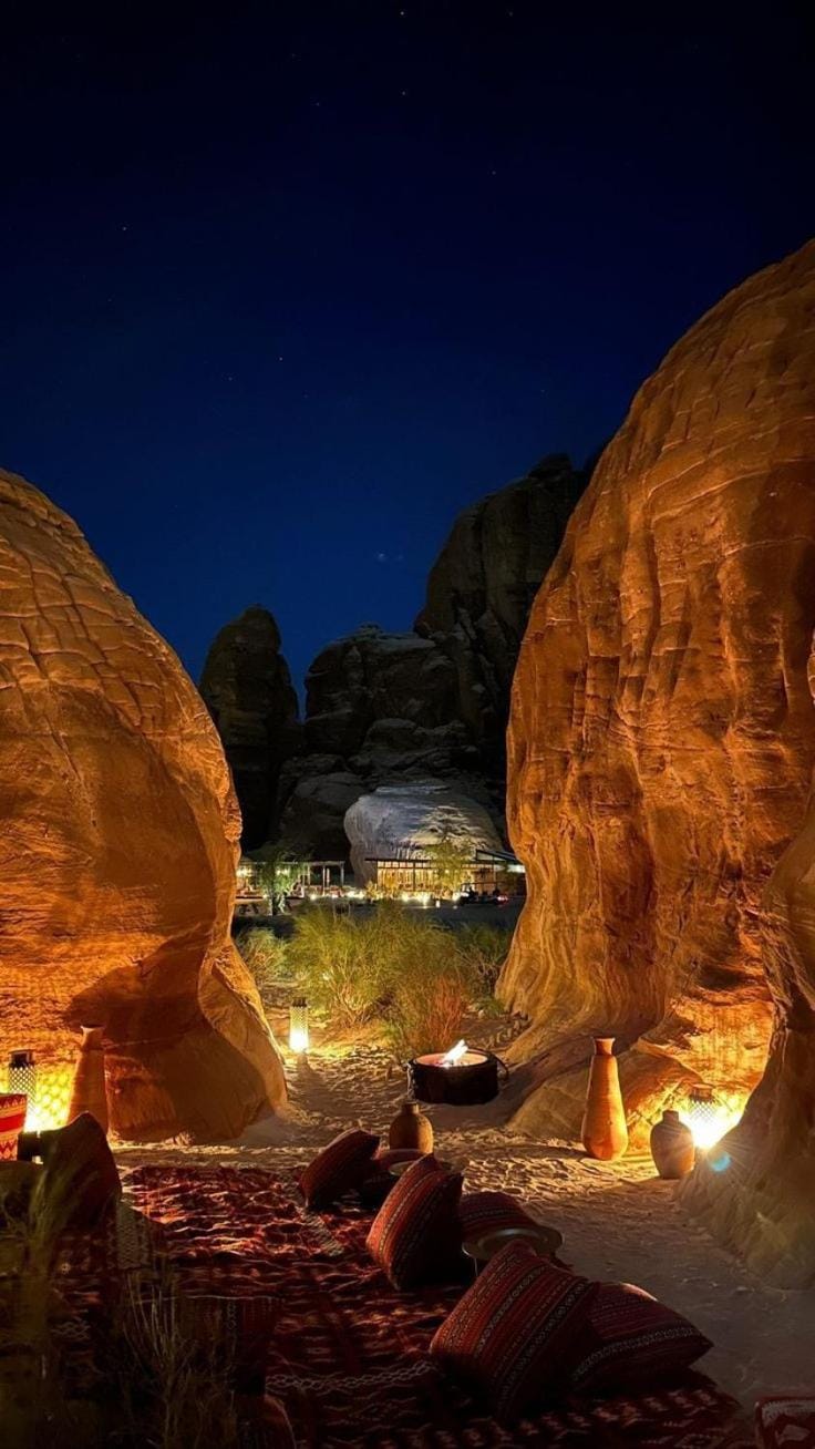 في اصحراء المريخ في وادي رم Campground/ 
RV Resort in Africa