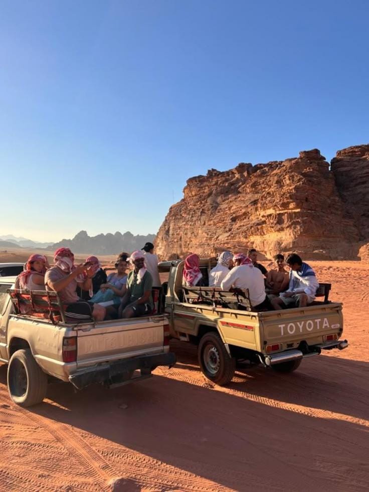 في اصحراء المريخ في وادي رم Campground/ 
RV Resort in Africa