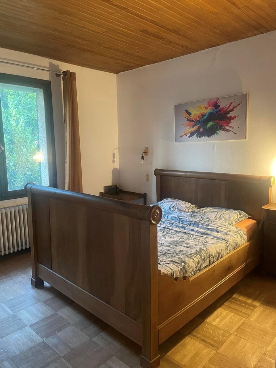 Bed, Photo of the whole room, Bedroom