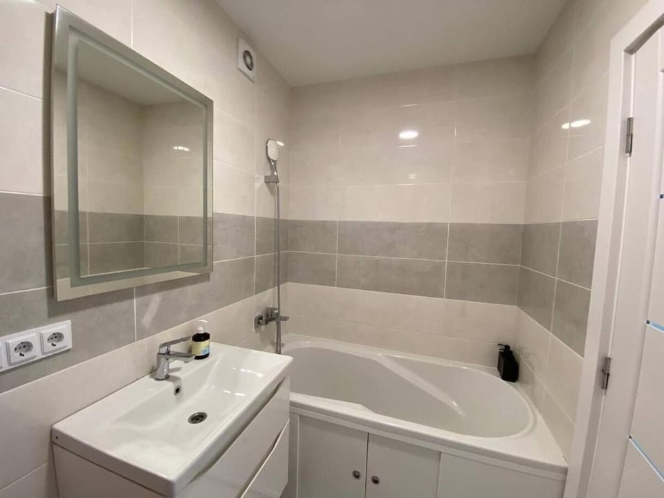 Gray Нова стильна квартира Apartment in Ukraine