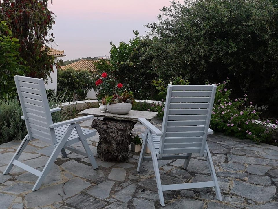 Garden, Balcony/Terrace