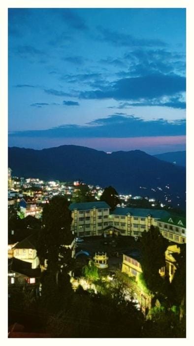 Hotal Season Hotel in Darjeeling