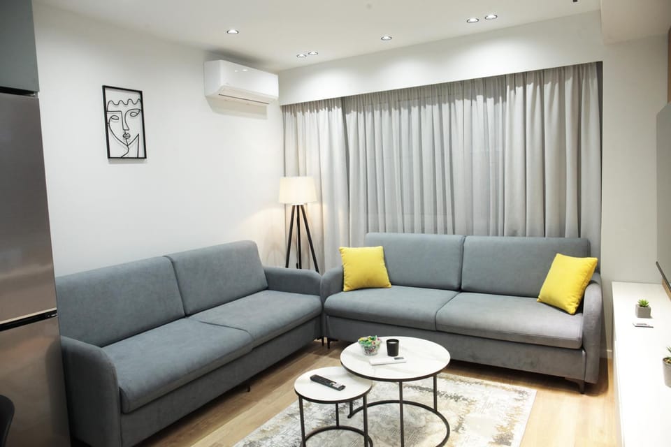 Living room, Seating area, air conditioner