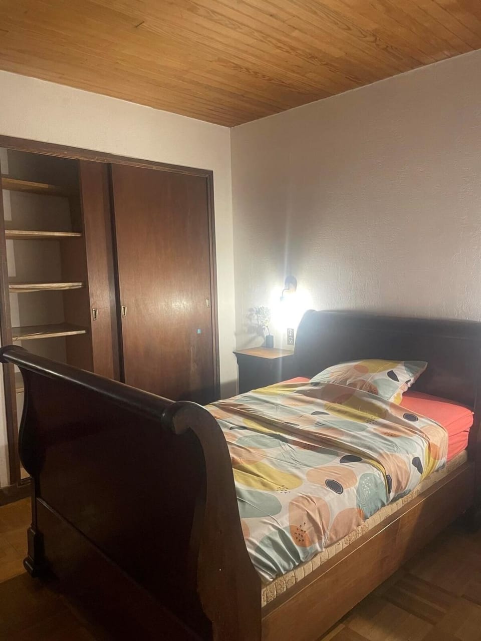 Bed, Photo of the whole room, Bedroom, wardrobe