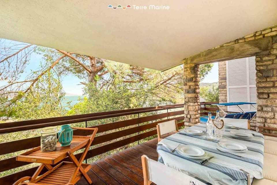 Pietra di Mare, TerreMarine Apartment in Porto Venere
