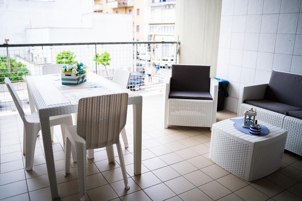Sisters in law blue house Apartment in Apulia