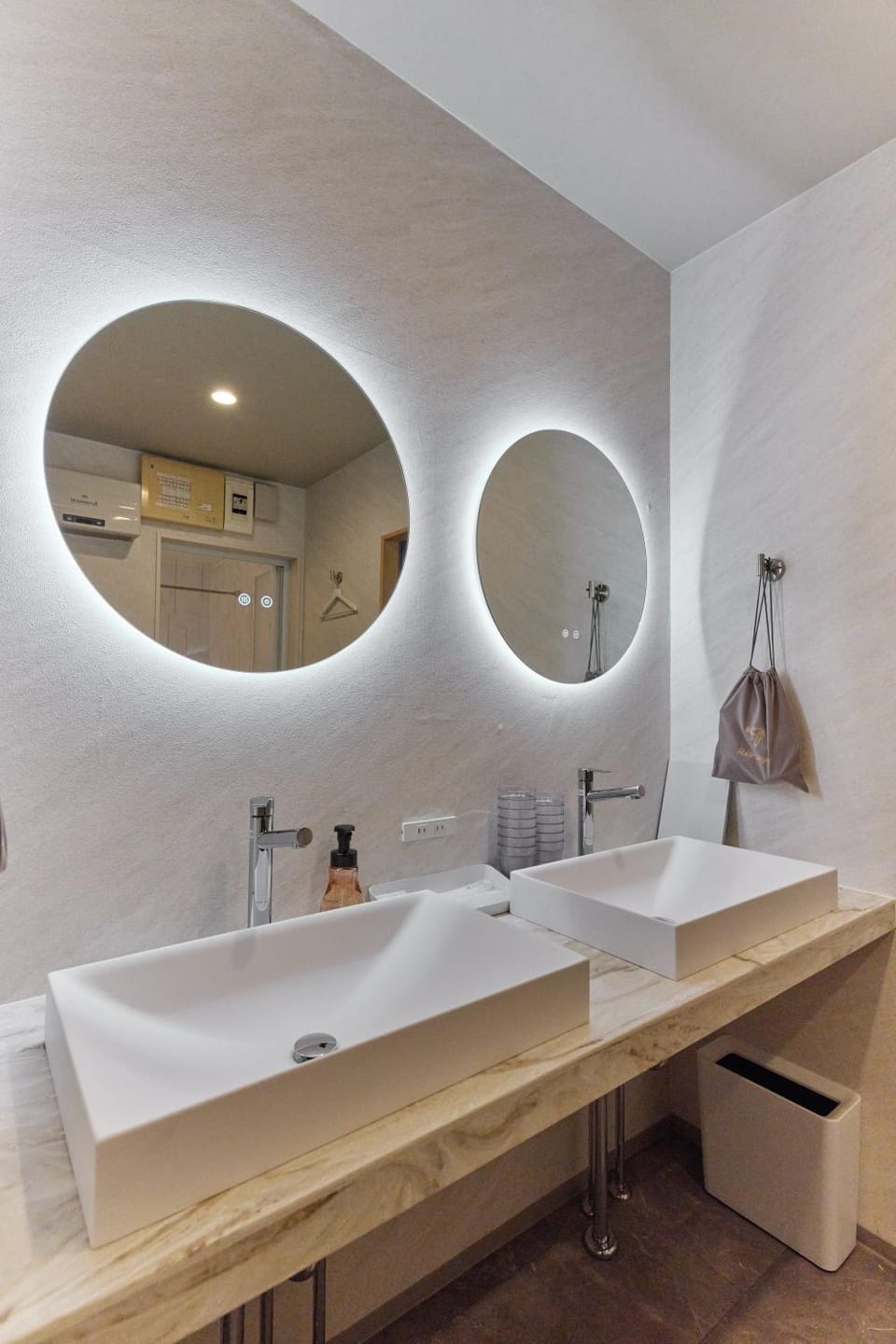 eni ajigawa Apartment in Shizuoka Prefecture