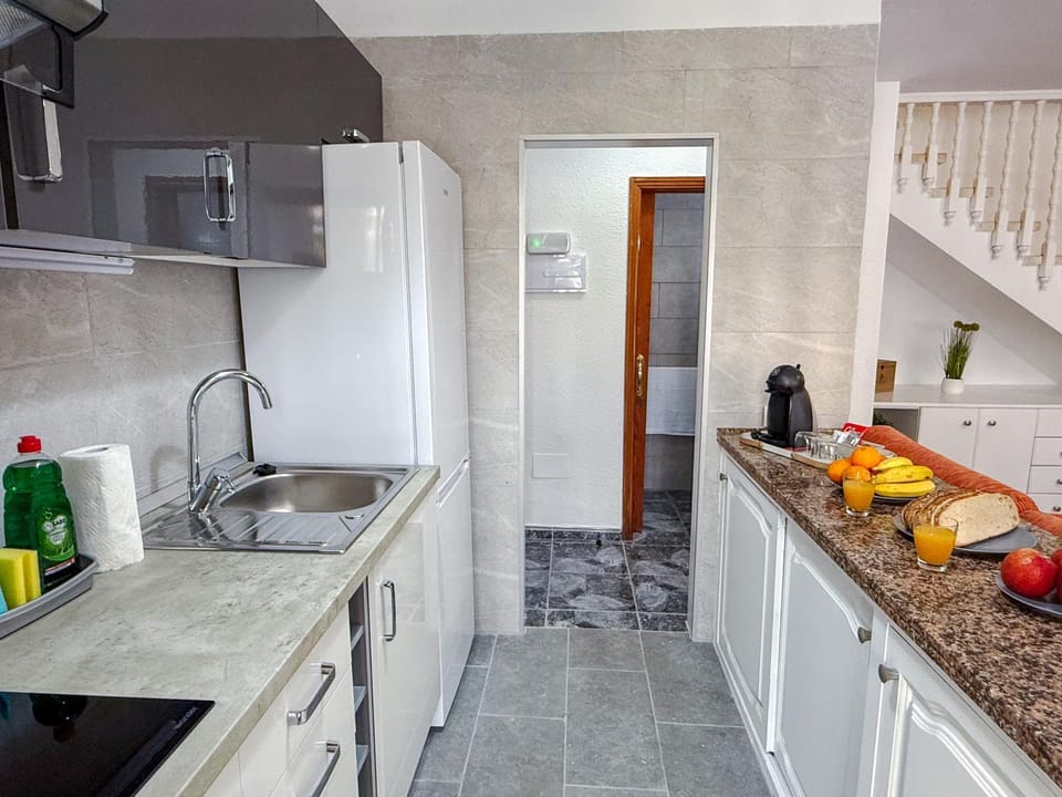 Kitchen or kitchenette, stove