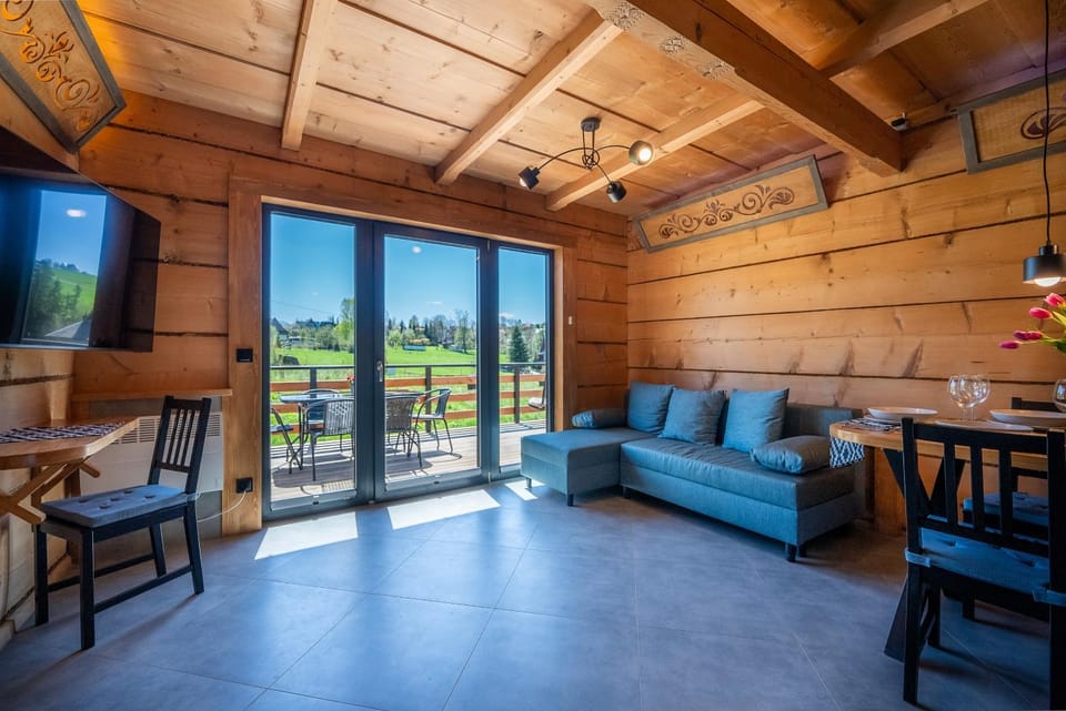 Bachledowka View House in Lesser Poland Voivodeship