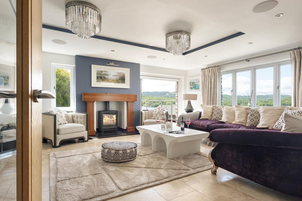 TV and multimedia, Living room, Seating area, fireplace, fireplace