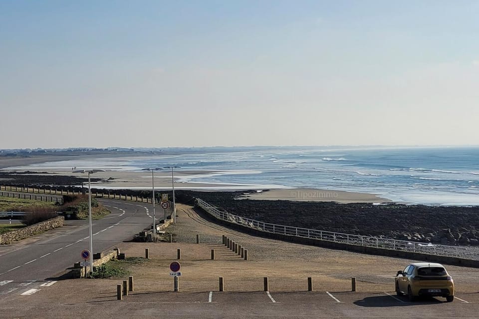 Nearby landmark, Day, Natural landscape, Beach, Sea view