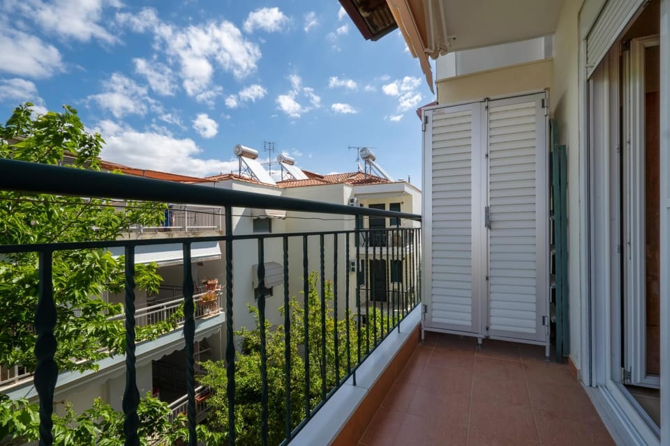 Sunset's Nest by Golden Host Apartment in Halkidiki