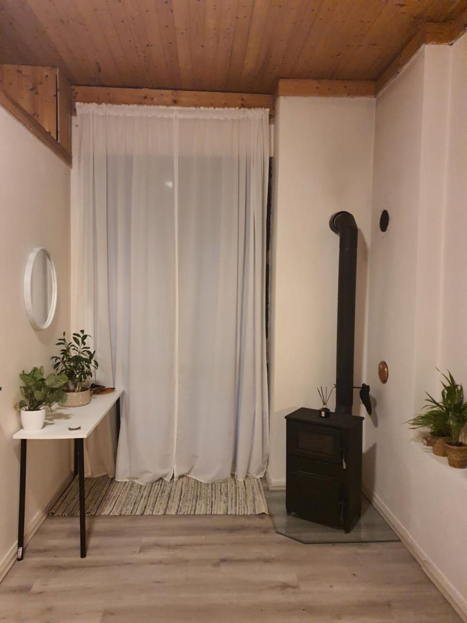 Facade/entrance, heating