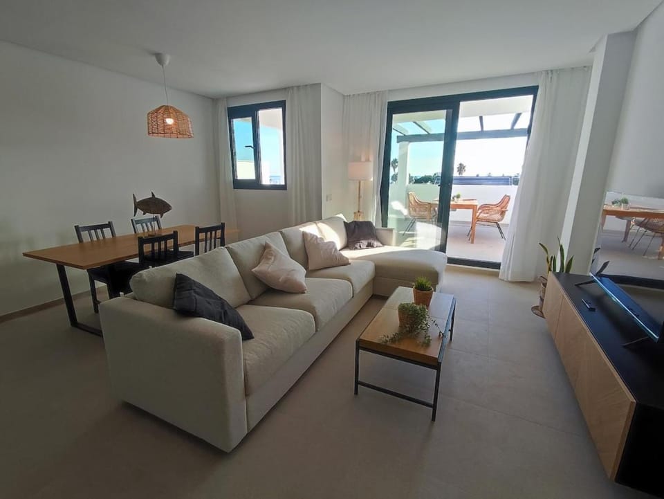 A penthouse with an ocean view Apartment in Costa del Sol