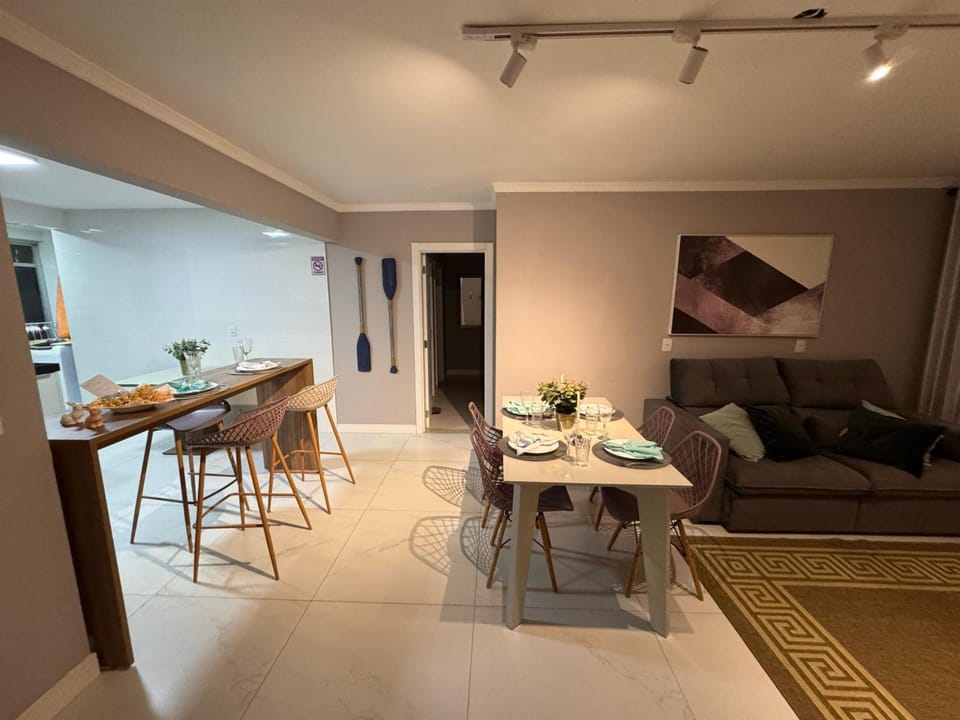 Residencial Costa Sul- Beira Mar - Praia Central de BC Apartment in Camboriú