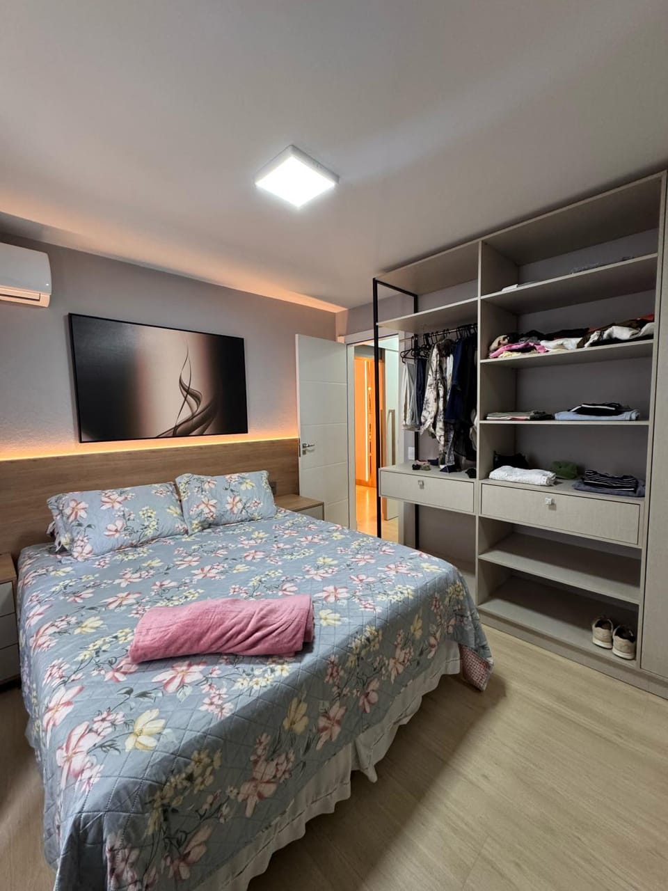 Residencial Costa Sul- Beira Mar - Praia Central de BC Apartment in Camboriú