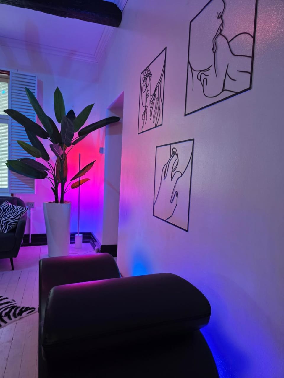 Living room, Seating area