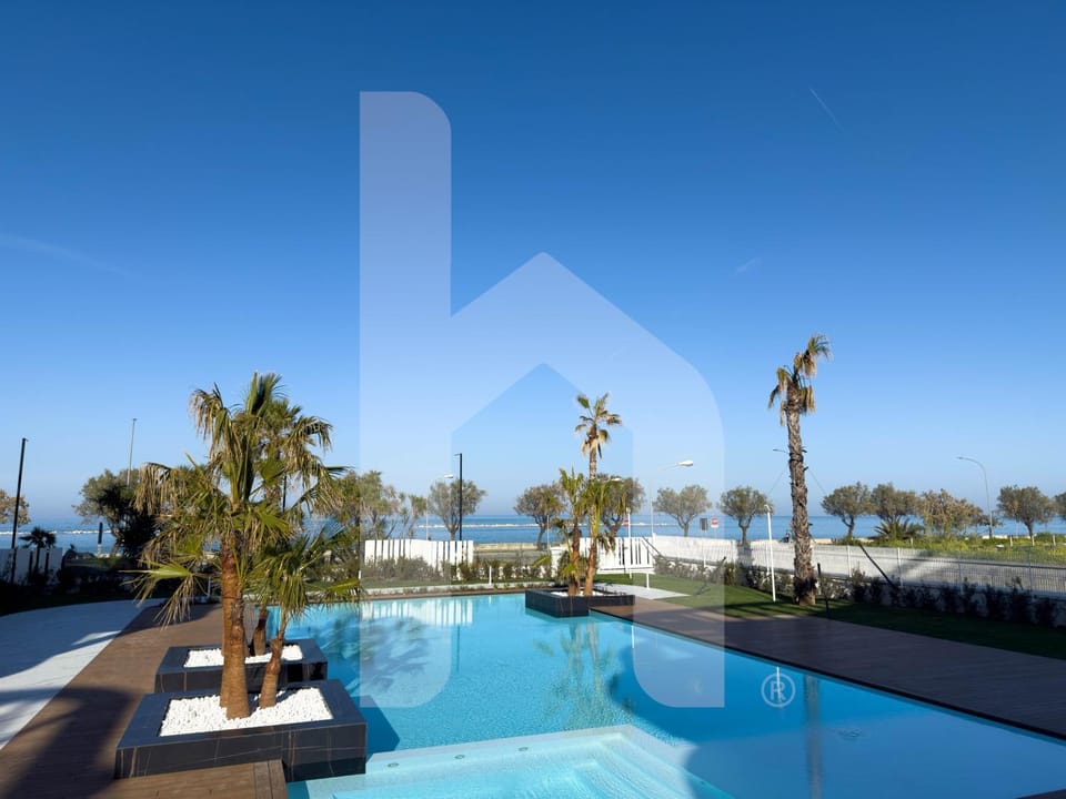 Day, Natural landscape, Pool view, Swimming pool