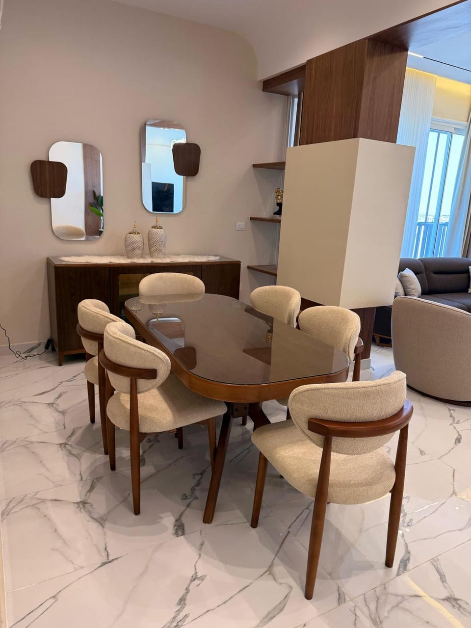 Luxury Flat W Private Terrace minutes to Airport Apartment in Cairo Governorate
