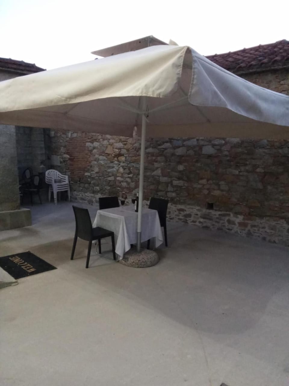 Patio, Dining area