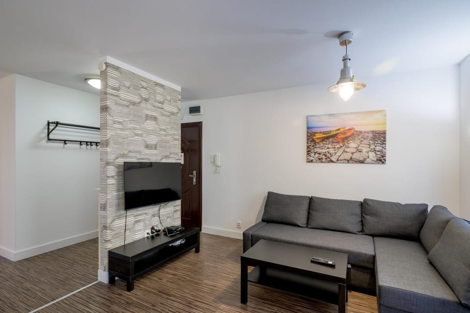 TV and multimedia, Seating area