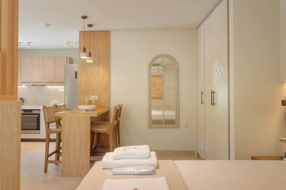 Dining area, wardrobe