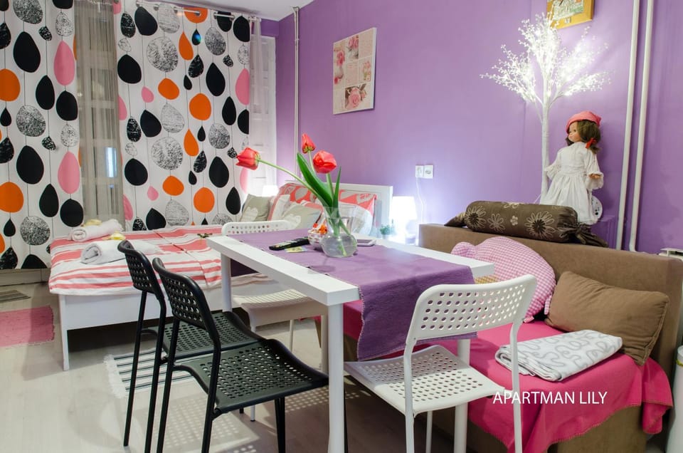 Living room, Bedroom