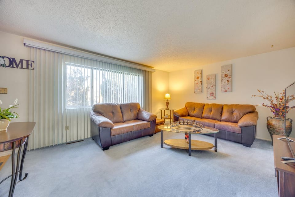 2 Mi to Citadel Mall: Home w/ Furnished Patio! House in Colorado Springs
