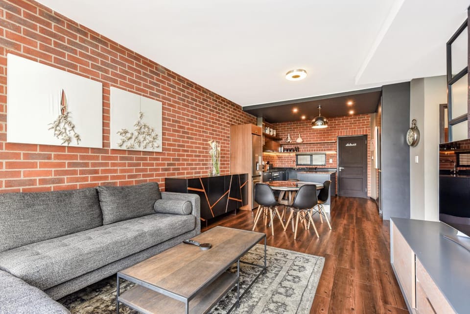 The Vantage 210 Apartment in Johannesburg