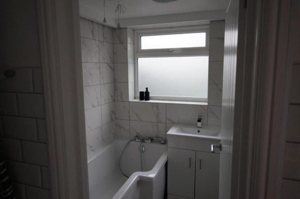 Bathroom, Bath