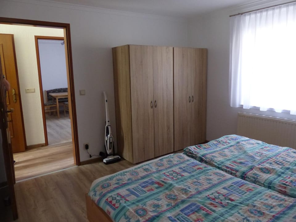 Bed, Bedroom, wardrobe