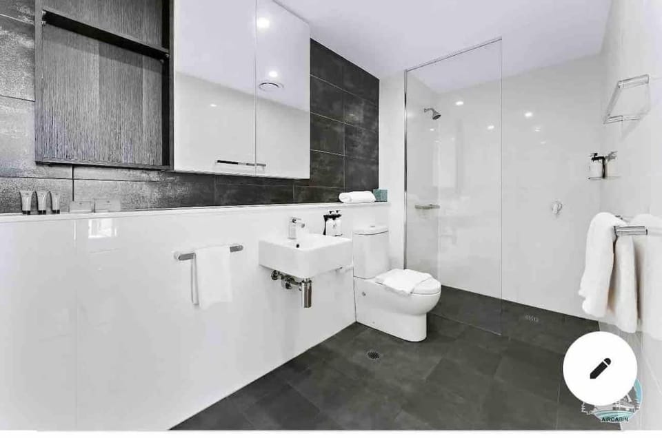 lovely 2 beds service apt in heart of chatswood41 Apartment in Sydney