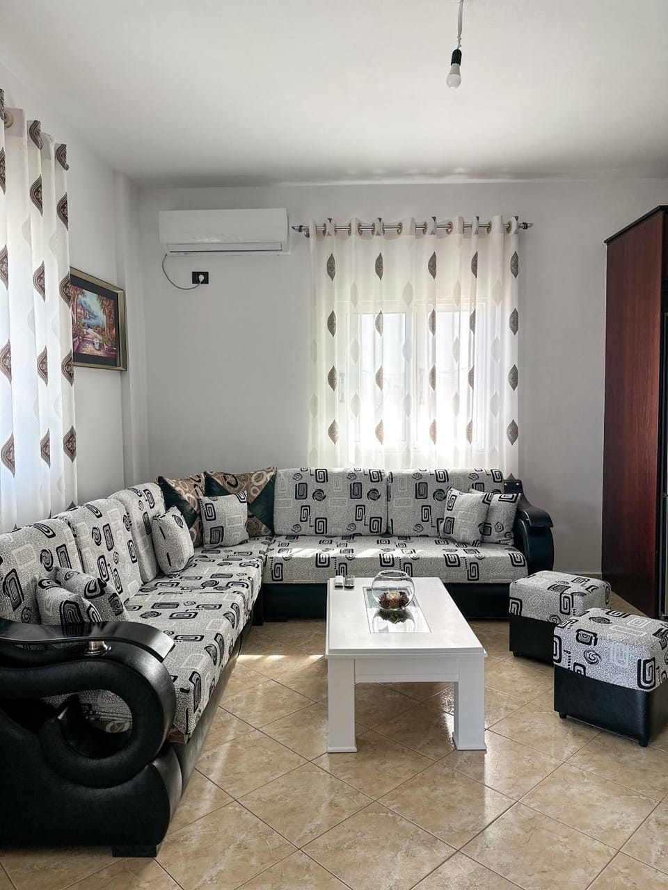 Xhoni's House House in Sarandë