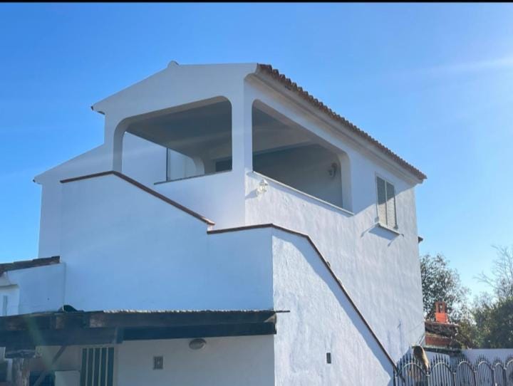 Property building, Balcony/Terrace